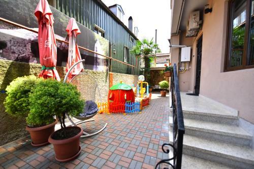 Hostal Paliashvili Guest House