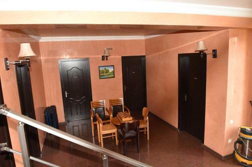 Antika Hotel