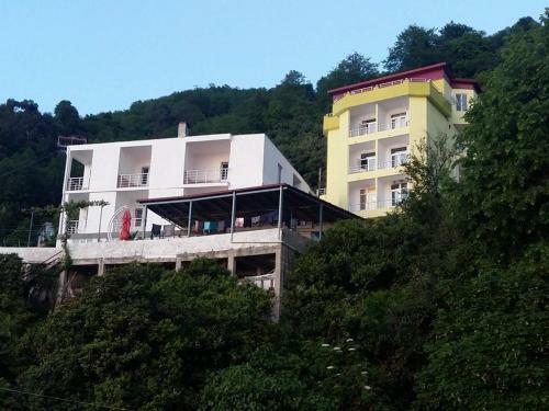 Hostal Akhmed Guest House