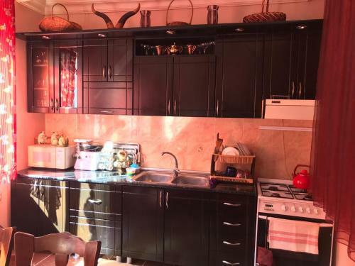 Hostal Gonio Guest House