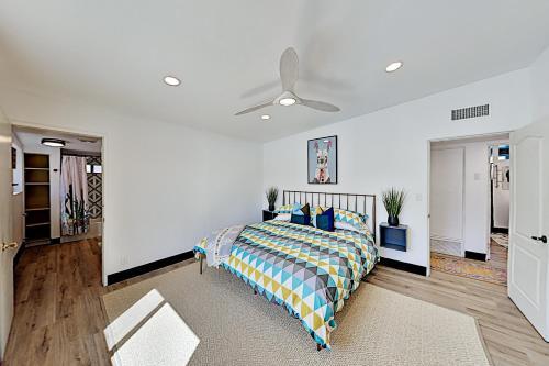 Stunning Remodeled Home With Pool & 2 Fireplaces Home