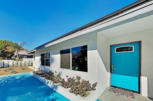 All-new Mountain-view Home - Private Pool & Spa Home