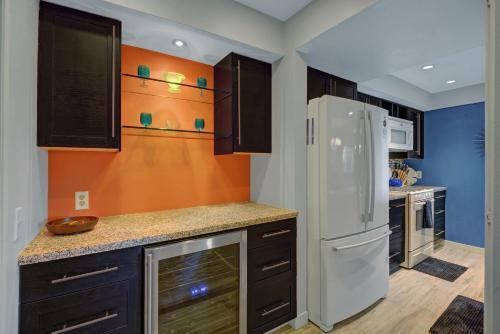 Biltmore Modern - South Palm Springs By Oranj Palm