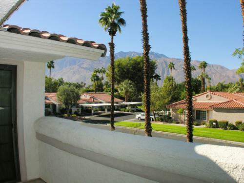 Mesquite Golf Condos By Oranj Palm
