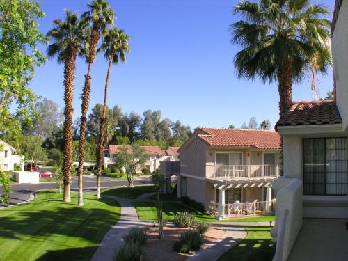 Mesquite Golf Condos By Oranj Palm