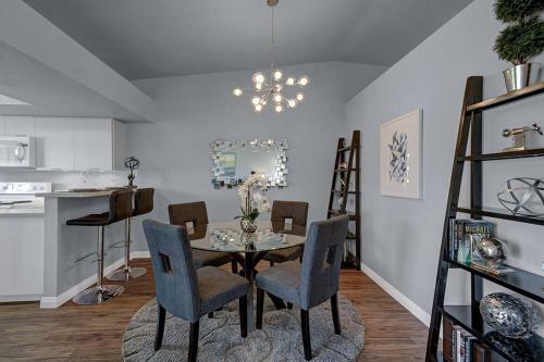 Mesquite Golf Condos By Oranj Palm