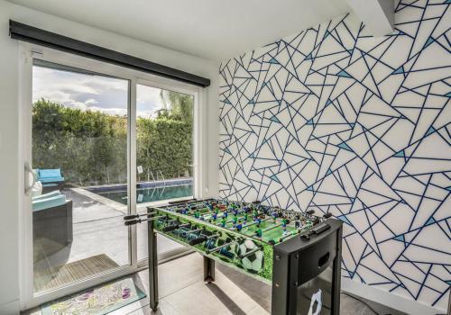 Movie Colony Villa