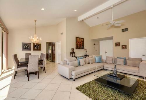 My Palm Springs Place