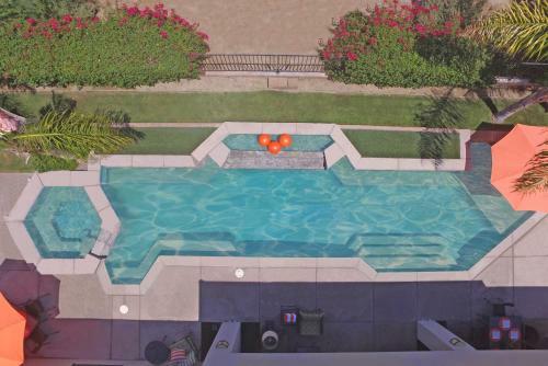 Casa Sonora Grande With Golf Course Views By Oranj Palm