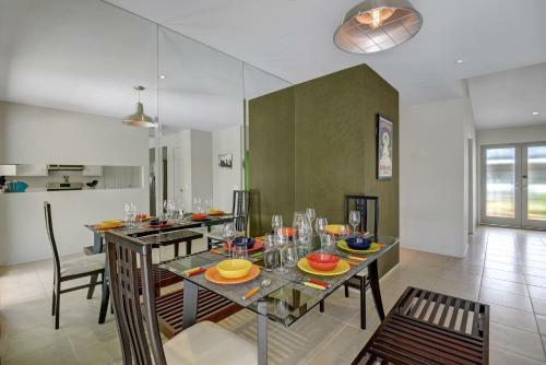 The Park House By Oranj Palm