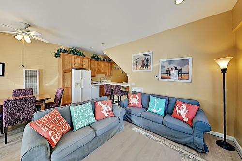 Apartamento Downtown Retreat - Patio With Grill - Walk Beach Duplex