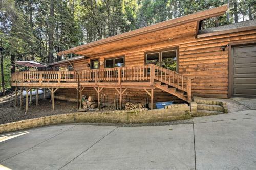 Cozy Pollock Pines Resort Cabin 11mi To Apple Hill