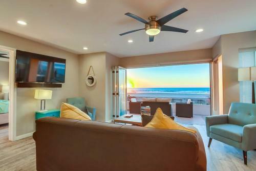 2 Floors Of Ocean Front, 2 Exclusive Patios, AC