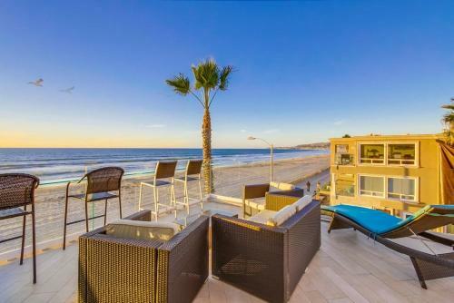 2 Floors Of Ocean Front, Penthouse Plus 2nd Level, AC