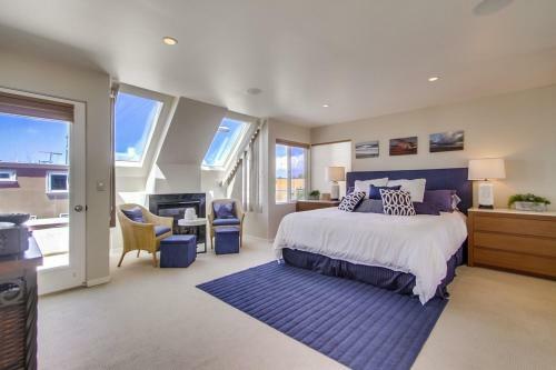 2 Floors Of Ocean Front, Penthouse Plus 2nd Level, AC