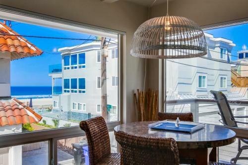 2 Ocean View Patios, Dogs Ok, 1 Home To Beach
