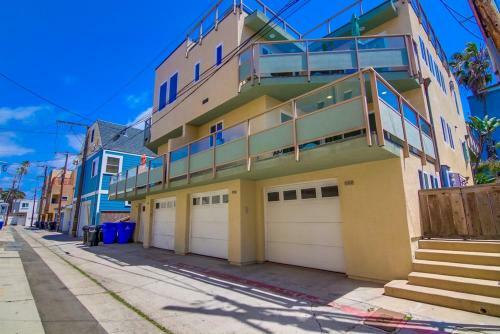 5 Exclusive Patios, 3 Levels Plus 4th Level Skydeck