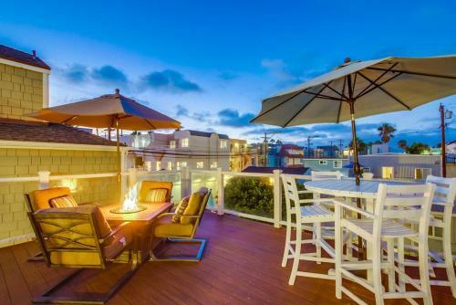 Villa 3 Outdoor Patios, Ocean Views, Ac, 3 Parking