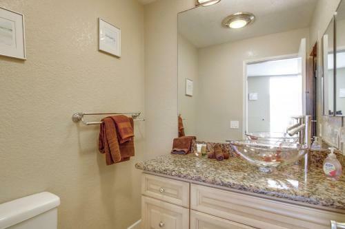 Waterfront Corner Townhome, Full Floor Windows, Balcony