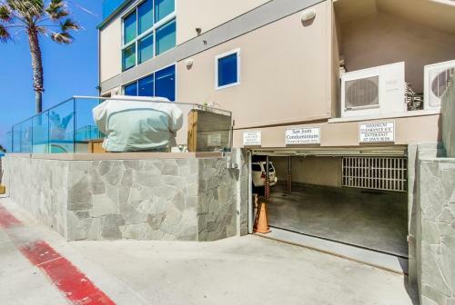 2 Combined Ocean Front Units! Exclusive Patio, Bbq, Fire Pit