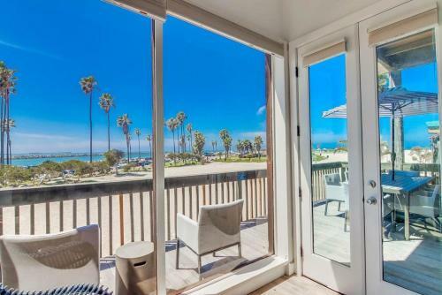 Ocean Front, 2 Levels, 2 Water View Patios, AC