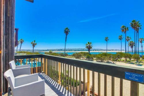 Ocean Front, 2 Levels, 2 Water View Patios, AC