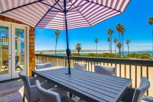 Ocean Front, 2 Levels, 2 Water View Patios, AC