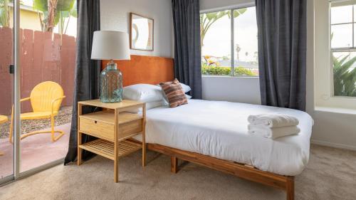 Wanderjaunt - Pacific Beach Townhomes