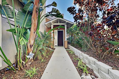 Chic Pacific Beach Townhome With Rooftop Deck Townhouse