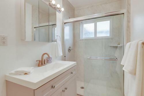 Waterfront, Exclusive View Patio, Ground Level, AC