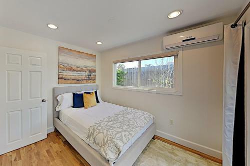 Contemporary Bungalow With Game Room & Fruit Trees Home