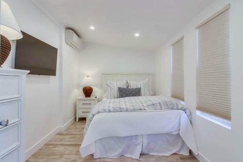 Ocean Front, Exclusive Water View Patio, AC