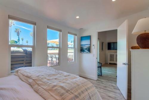Ocean Front, Exclusive Water View Patio, AC
