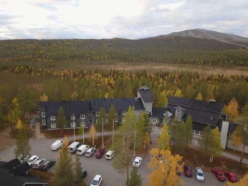 Hotel Yll�srinne