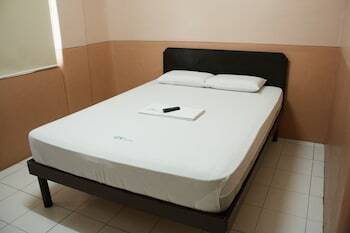 Gv Hotel - Naval