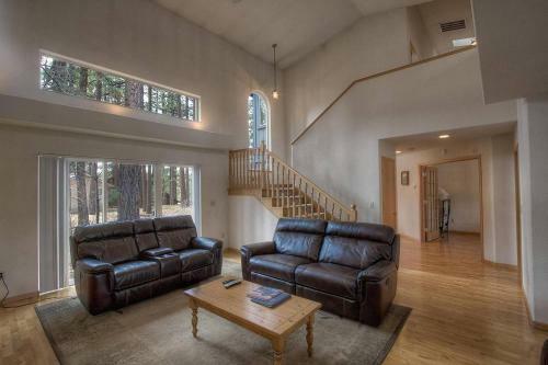 Blue Spruce By Lake Tahoe Accommodations