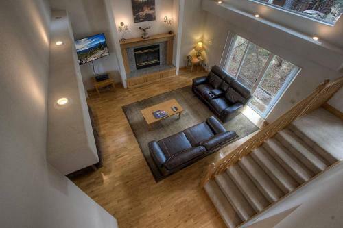 Blue Spruce By Lake Tahoe Accommodations