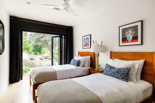 Marquee - Modern Stylish Estate W Pool & Entertainers Courtyard