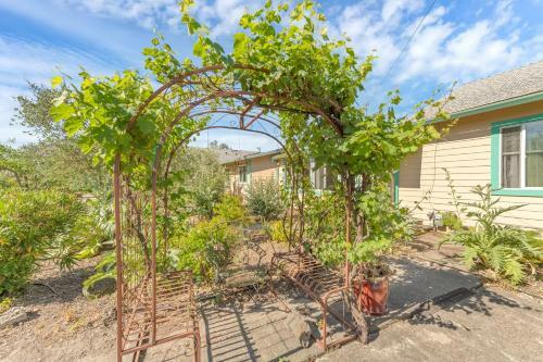 Lush And Warm 2br House In Sonoma Home