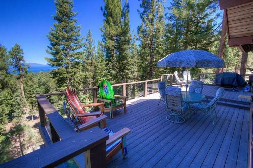 Heavenly Tree House By Lake Tahoe Accommodations