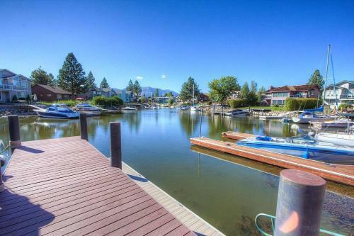 Emerald Lodge By Lake Tahoe Accommodations