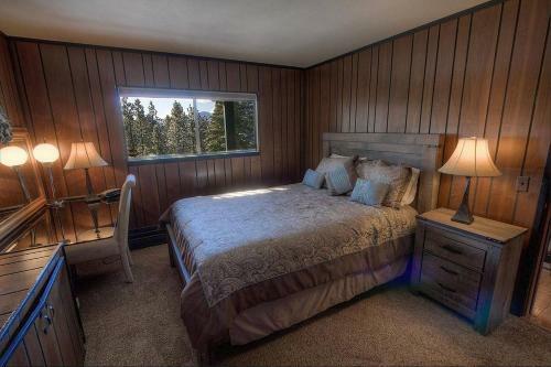 Heavenly Hilltop Hideaway By Lake Tahoe Accommodations
