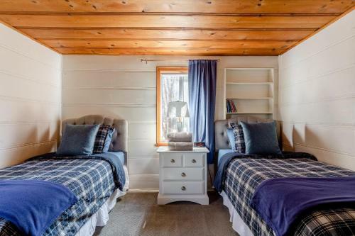 Lake Arrowhead Area Modern Cabin At Sugars Mountain Chalet