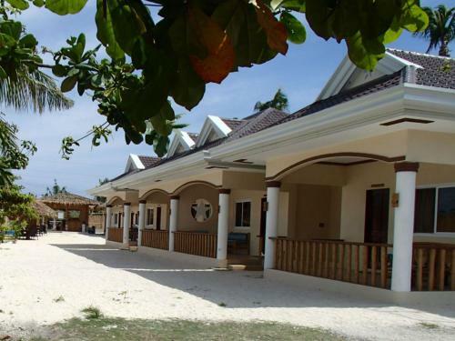 Hotel Malapascua Starlight Resort