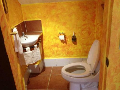 Hotel Kokays Maldito Dive Resort