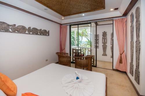 Hotel Nigi Nigi Too Beach Resort