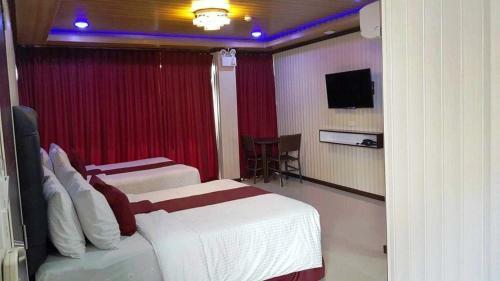 Hotel Diamond Water Edge Resort