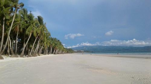 Hotel Diamond Water Edge Resort
