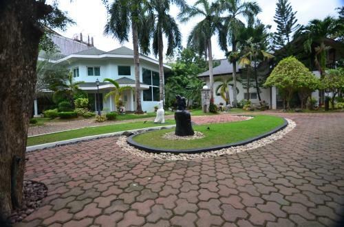 Hotel Pinjalo Resort