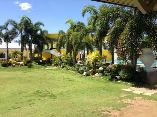 Fiesta Garden Hotel Resort And Spa